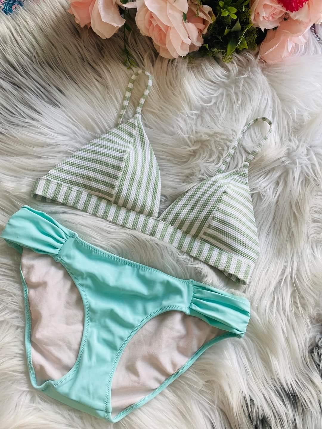COMFORTABLE BRA AND PANTY SET